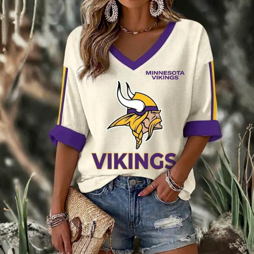 [SPECIAL OFFER] NEW CUSTOMIZED NFL05 MVK MINNESOTA VIKINGS WOMEN'S HEART V-NECK LONG SLEEVE SHIRT